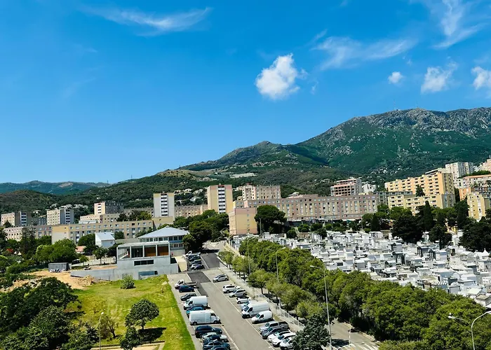 Vue Et Montagne