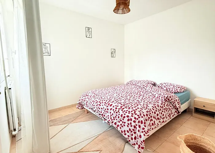 Vue Et Montagne Apartment Bastia (Corsica)
